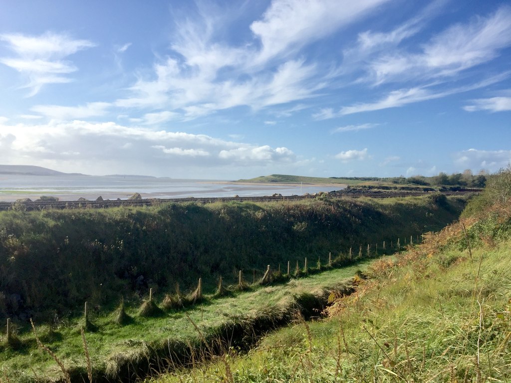 Railway And Estuary Alan Hughes Geograph Britain And Ireland