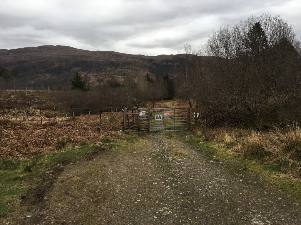 Gated Forestry Entrance In Strath Carron Steven Brown Geograph