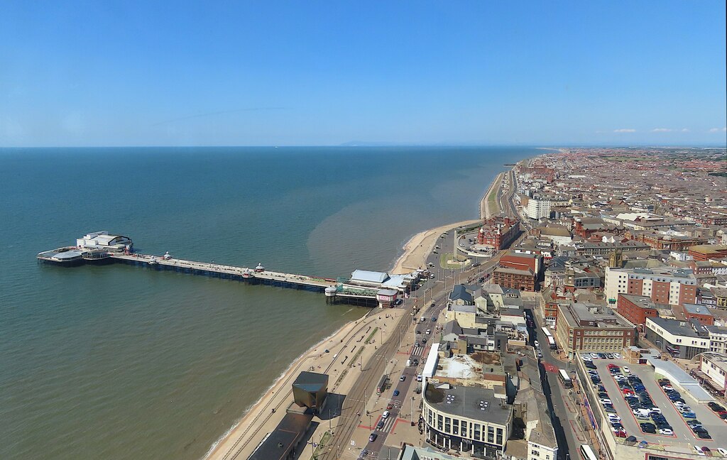 North Pier And North Shore Carroll Pierce Geograph Britain And Ireland