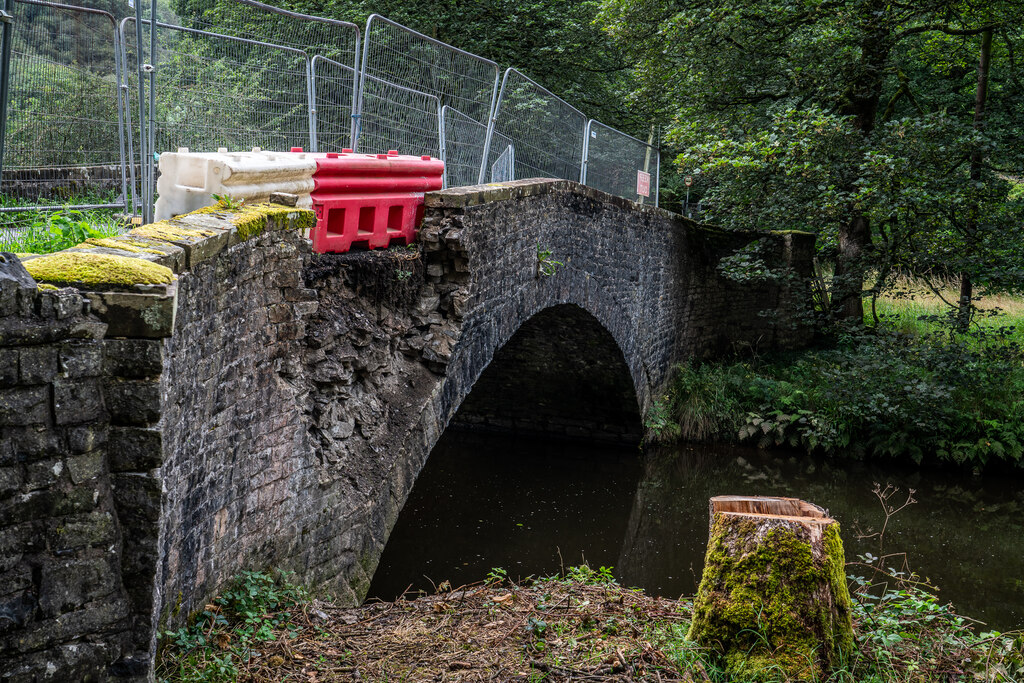 Damage To Ecton Bridge Over The River Brian Deegan Geograph