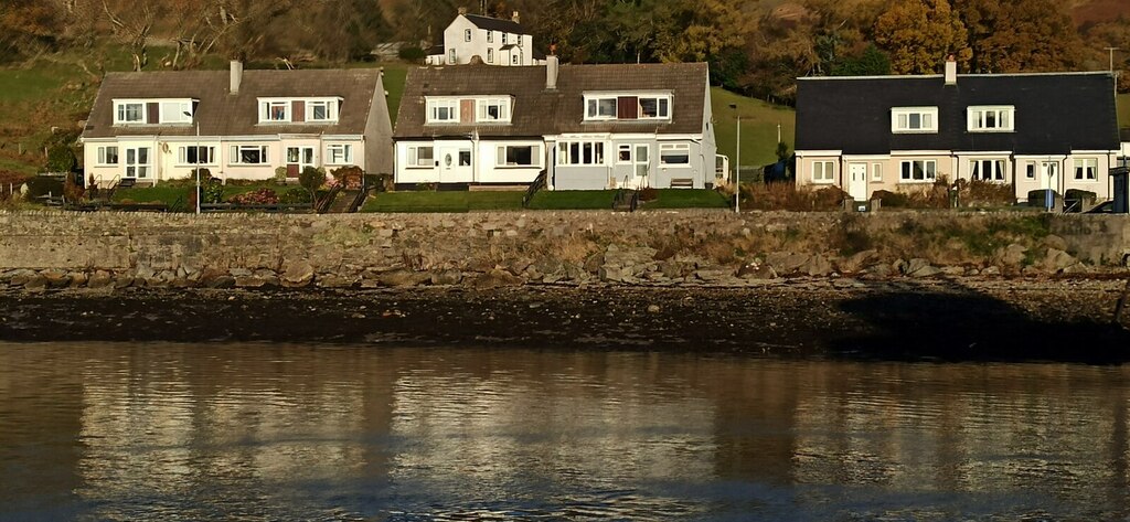 Cottages At Colintraive Thomas Nugent Geograph Britain And Ireland