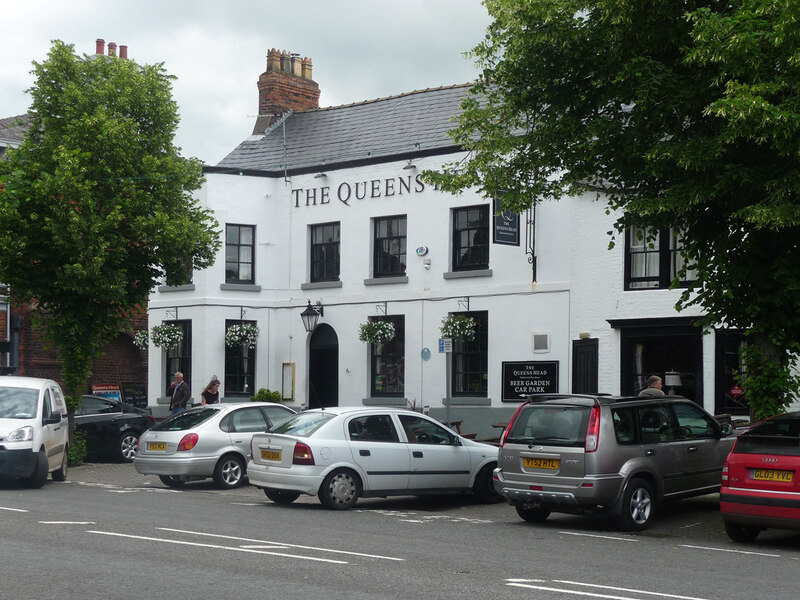 Queen S Head Frodsham Stephen Richards Geograph Britain And Ireland