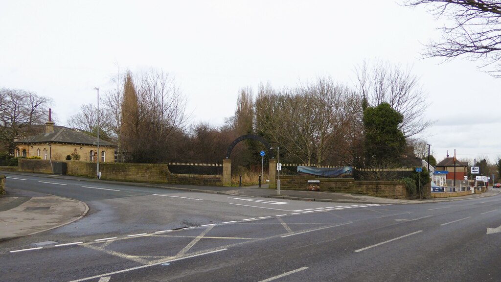 Entrance Arch To Calder Valley Greenway Kevin Waterhouse Geograph