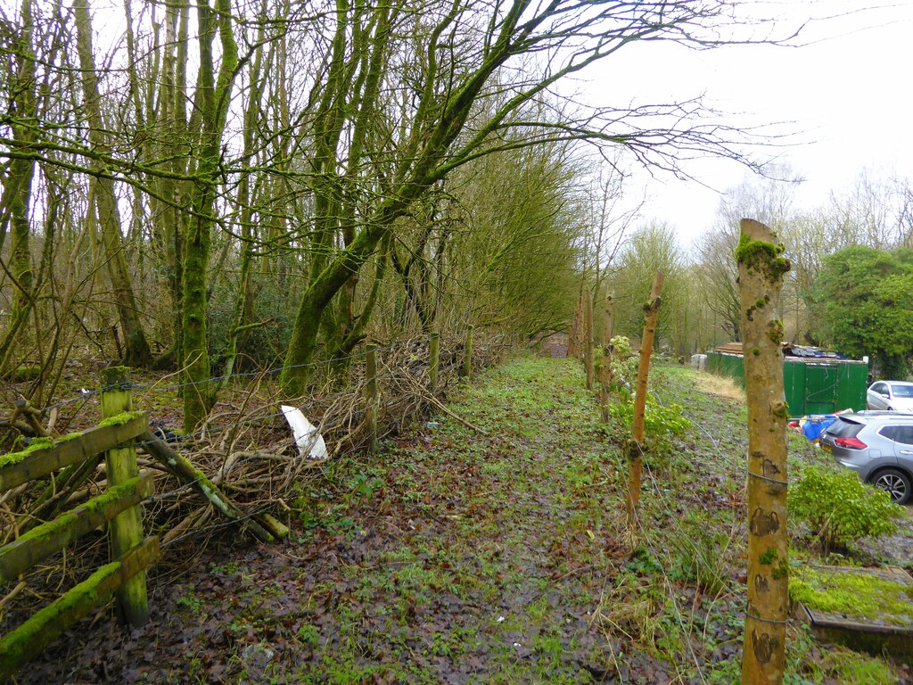 Footpath Deviation Around Property Kevin Waterhouse Geograph