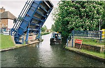 SU6067 : Aldermaston Lift Bridge by Pierre Terre