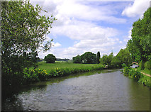 SK1803 : Birmingham and Fazeley Canal north of Bonehill, Staffordshire by Roger  D Kidd