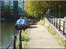 SU7273 : The River Kennet towpath, Reading by Andrew Smith