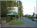 SK6645 : A612 approaching Lowdham Roundabout by Alan Murray-Rust