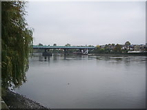 TQ2475 : River Thames by Alexander P Kapp