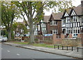 1930s suburbia, Wollaton