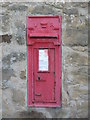 NY9867 : Victorian postbox, Stagshaw by Mike Quinn