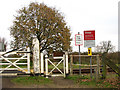 Level crossing on Wateringpit Lane