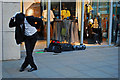 SJ8398 : Street Entertainer by Gary Rogers