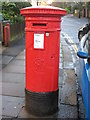 TQ2586 : Victorian postbox, Platts Lane / Briardale Gardens, NW3 by Mike Quinn
