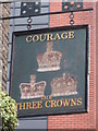 Sign for the Three Crowns, East Road, N1