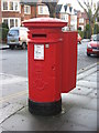 Edward VII postbox, Heath Drive / Ferncroft Avenue, NW3