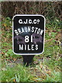 Grand Junction Canal milepost - Braunston 81 miles