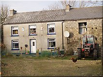 G6893 : Farmhouse, Kilcashel, Loughros Point, Ardara. by Bart Whelan