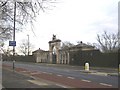 No-longer used entrance to Syon Park, Brentford