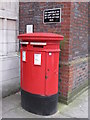 Victorian postbox, Brick Court, EC4