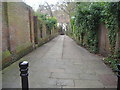 Path to Frognal