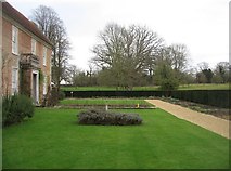 SU6356 : The Herbaceous Border - The Vyne by Mr Ignavy
