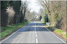 TM0627 : Looking east down Colchester Road by MJ Reilly