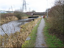 SD8904 : Rochdale Canal near Chadderton by Chris Wimbush