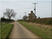 TL5862 : Cottages on Heath Road, Swaffham Prior by Keith Edkins