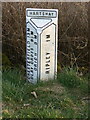 Milepost, Lower Hartshay