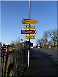 NS5572 : Directional signpost to Bearsden Roman Bath House by Stephen Sweeney