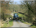 2009 : Tractor approaching the B3092