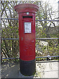 NT9953 : George V Pillar Box, Berwick-upon-Tweed by Christine Matthews