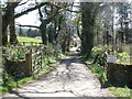 Entrance driveway, Shilstone