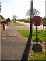 New Milton: postbox № BH25 184, Barton Croft