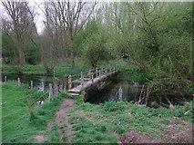 SK6874 : Robin Hood Way crossing the River Poulter into Elkesley Wood by Tim Heaton