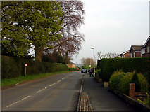 SJ3355 : Gresford Road by Bob Shires