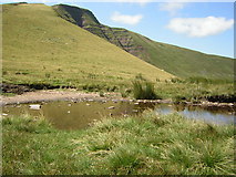SO0121 : Pen y Fan from tarn on the route from Cribyn by Kenneth Yarham