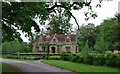 Lake Cottage, Somerhill Estate