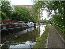 SJ9398 : Ashton Canal by Gerald England