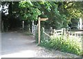 Footpath sign in Wade Lane