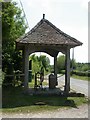 Edmondsham, village pump