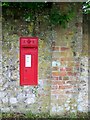 Postbox, Leythe House Farm