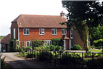 TQ6429 : Oast House at Churchsettle Farm, Churchsettle Lane, Wadhurst, East Sussex by Oast House Archive