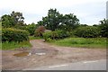 Bridleway/footpath junction near Seven Acre Farm