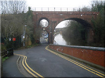 SO8555 : Railway bridge over the Worcester & Birmingham Canal - 2 by Trevor Rickard