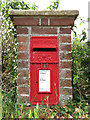 George VI postbox in Hellington