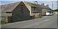 Houses and barn at Hen Valley