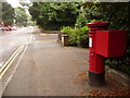 Branksome: postbox № BH13 136, Lindsay Road