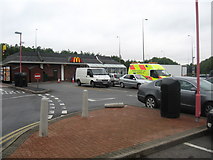 SU4891 : McDonald's fast food outlet and car park at Milton Heights by James Denham